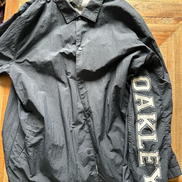 Oakley light jacket - Picture 2 of 3